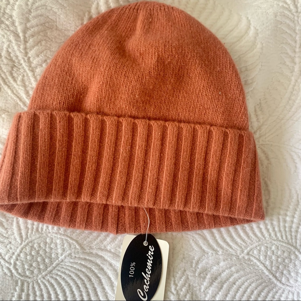 Original Portolano 100% Cashmere Beanie
NWT